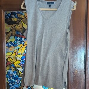 Karen Scott Light Gray V-Neck Tank Top